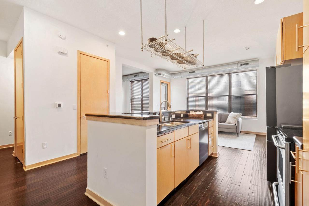 3640 Wooddale Avenue - Photo 1