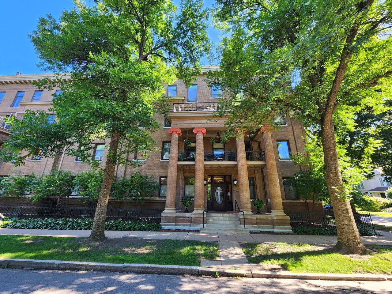 438 Portland Avenue - Photo 1