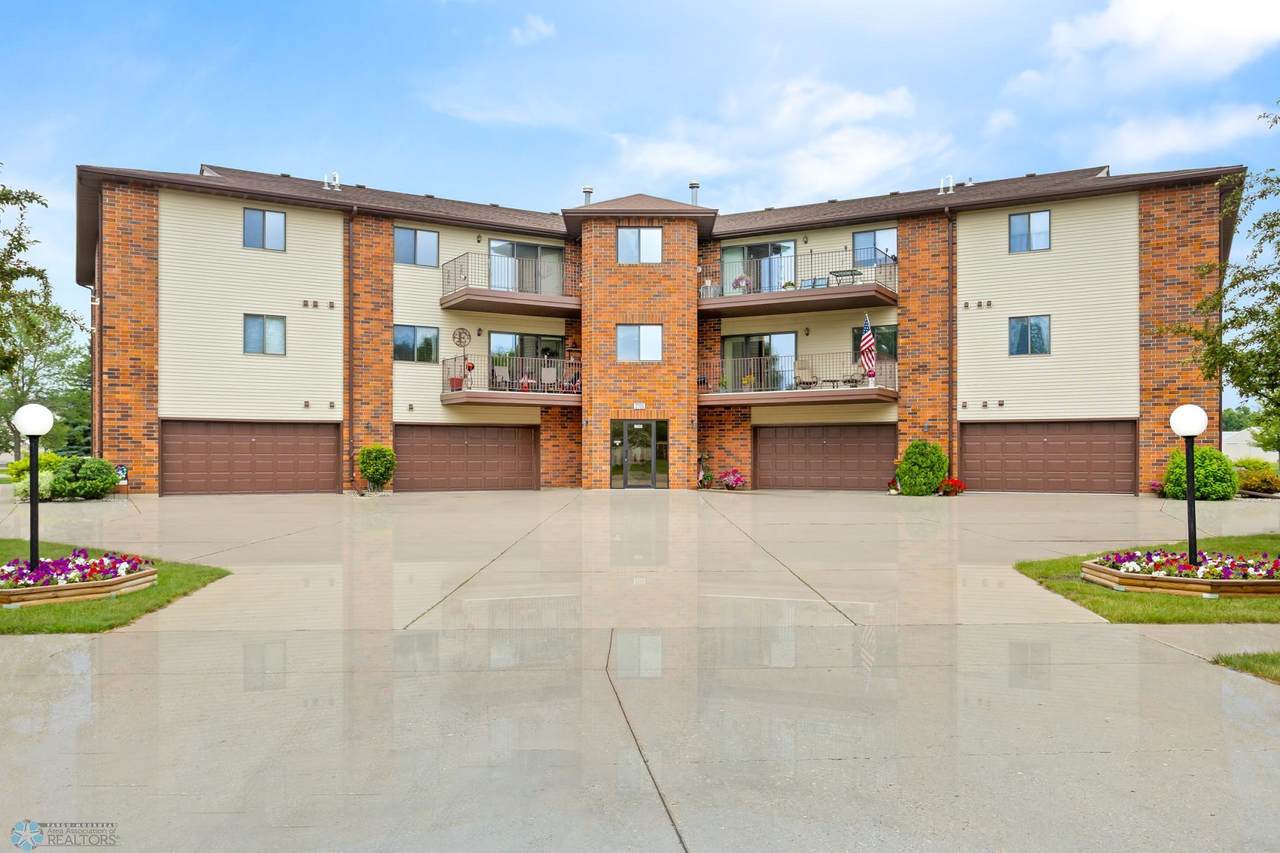 2705 35th Avenue - Photo 1