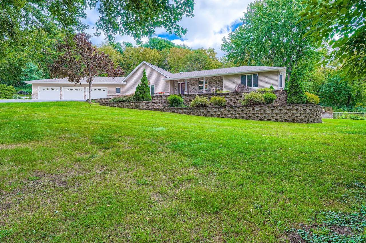 28800 Gaylord Avenue - Photo 1