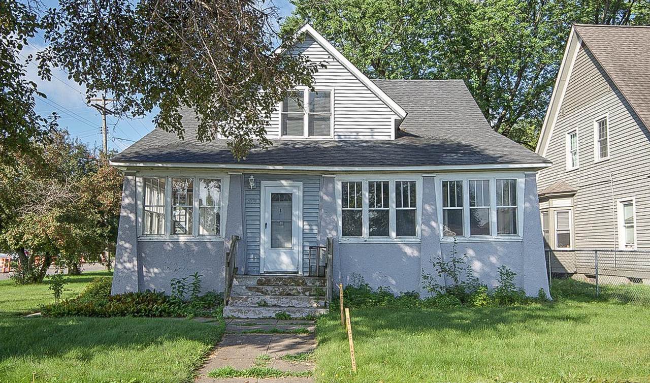 409 4th Avenue - Photo 1