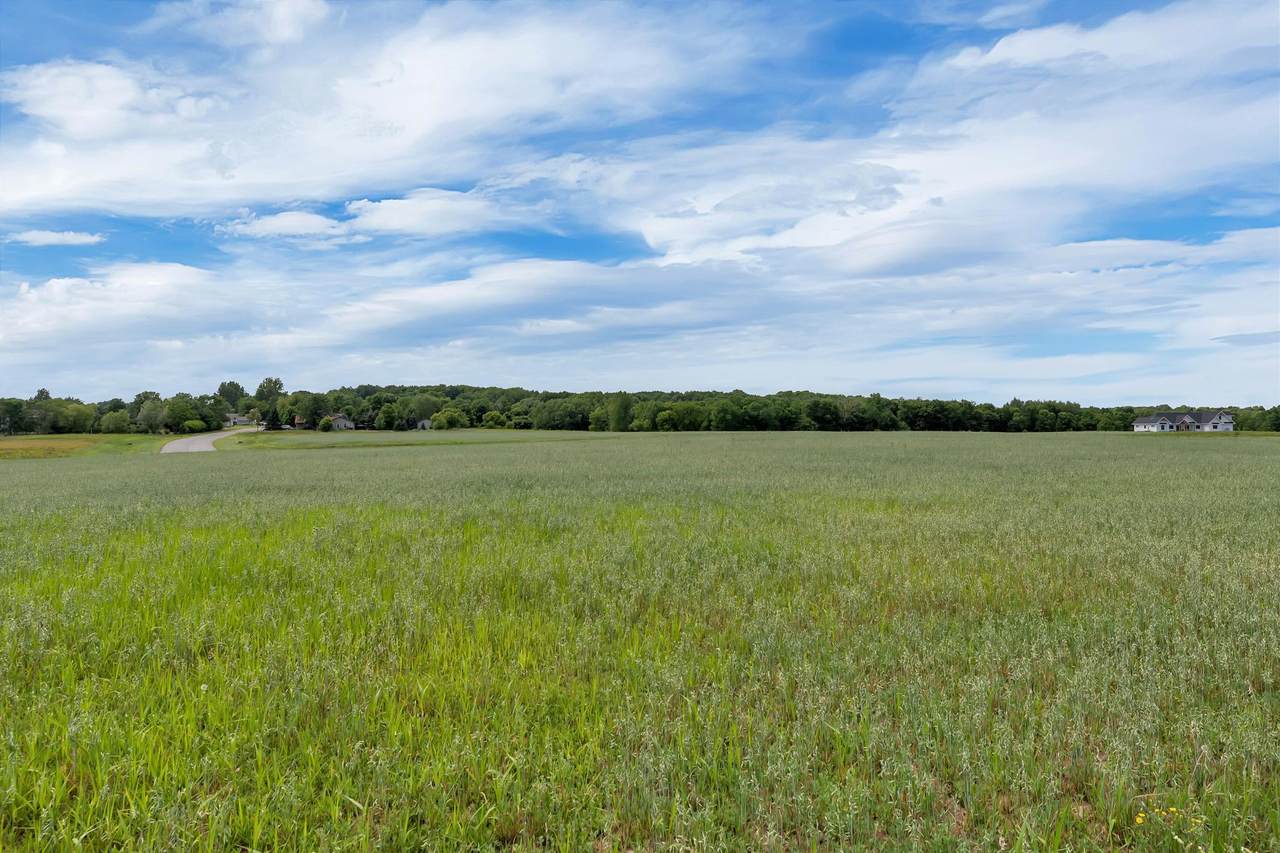 290 East Crest Loop - Photo 1