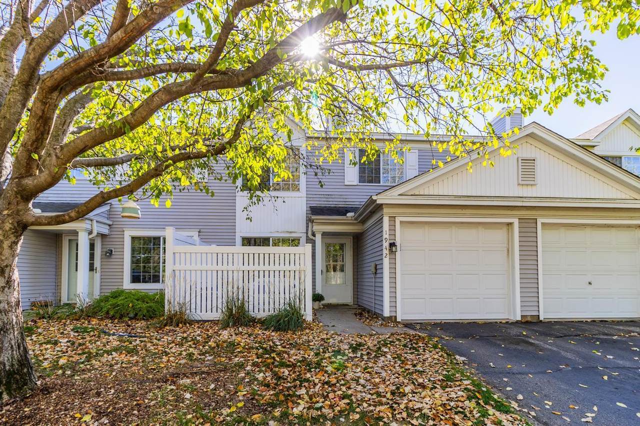 1942 Grant Alcove - Photo 1