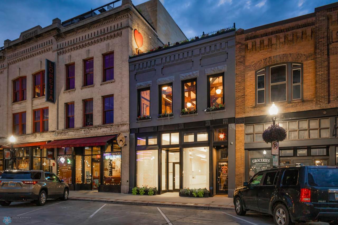 214 Broadway - Photo 1