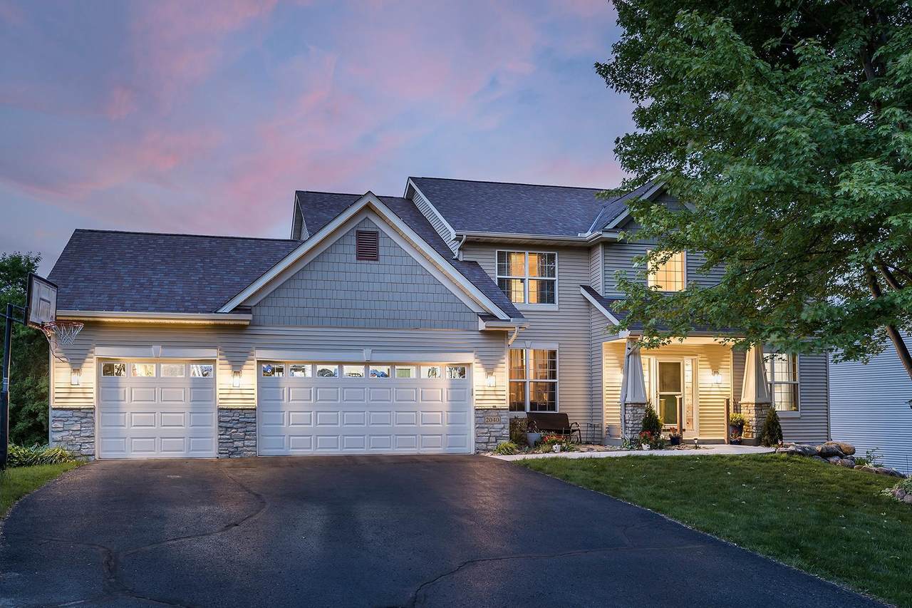 2040 Fountain Lane - Photo 1