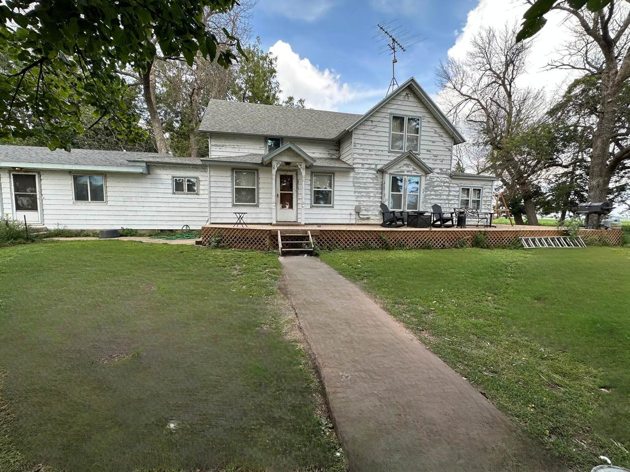 28935 Paul Avenue - Photo 1