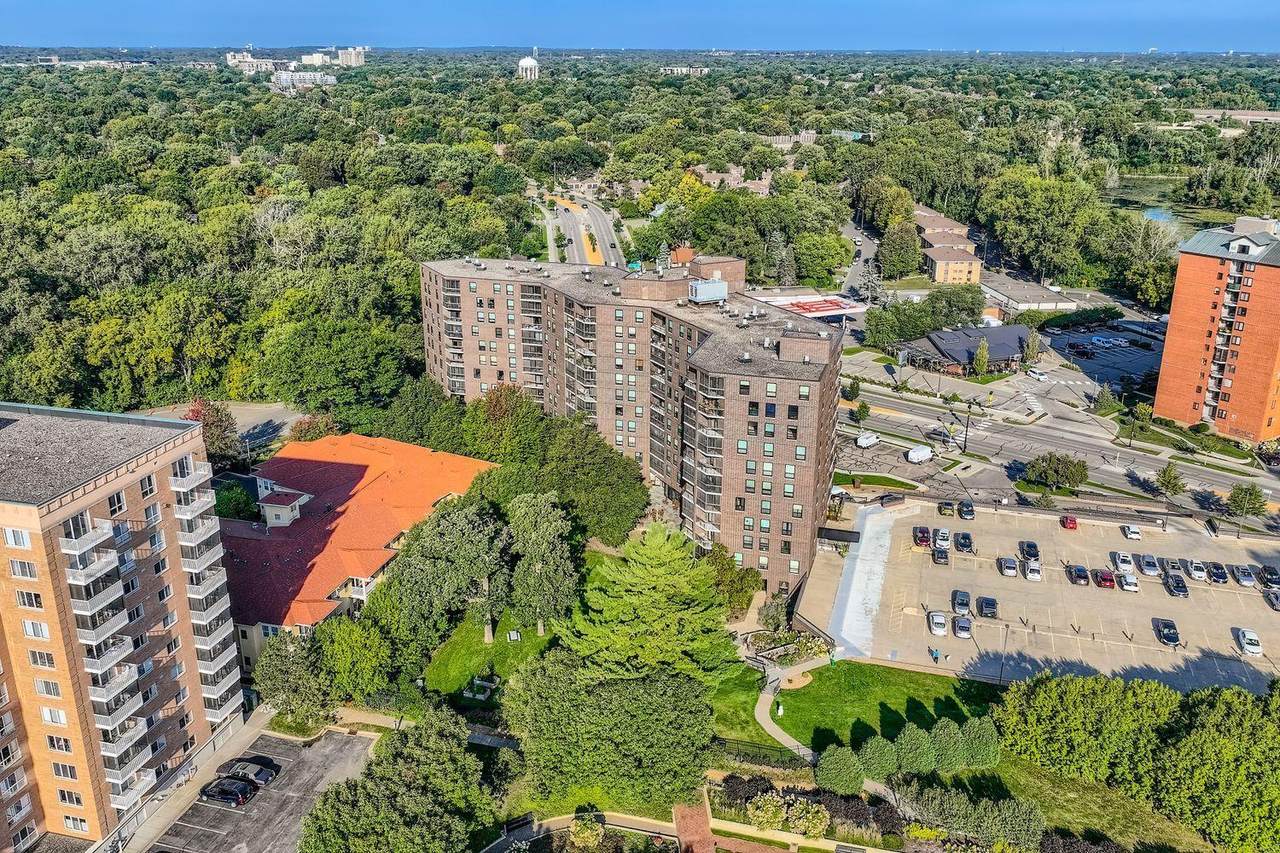 6615 Lake Shore Drive - Photo 1