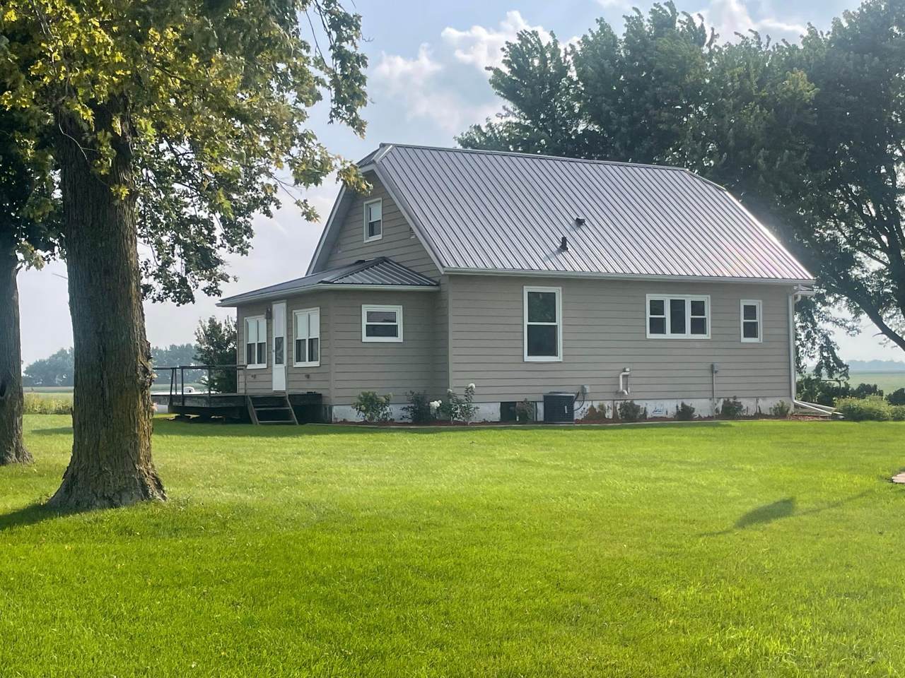 18267 Knauf Avenue - Photo 1