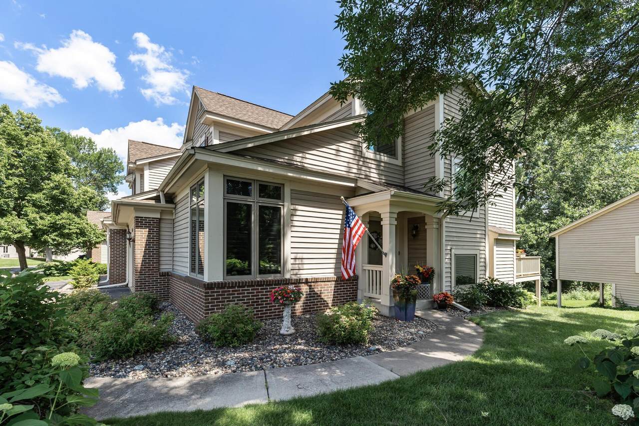 1503 Summit Shores - Photo 1