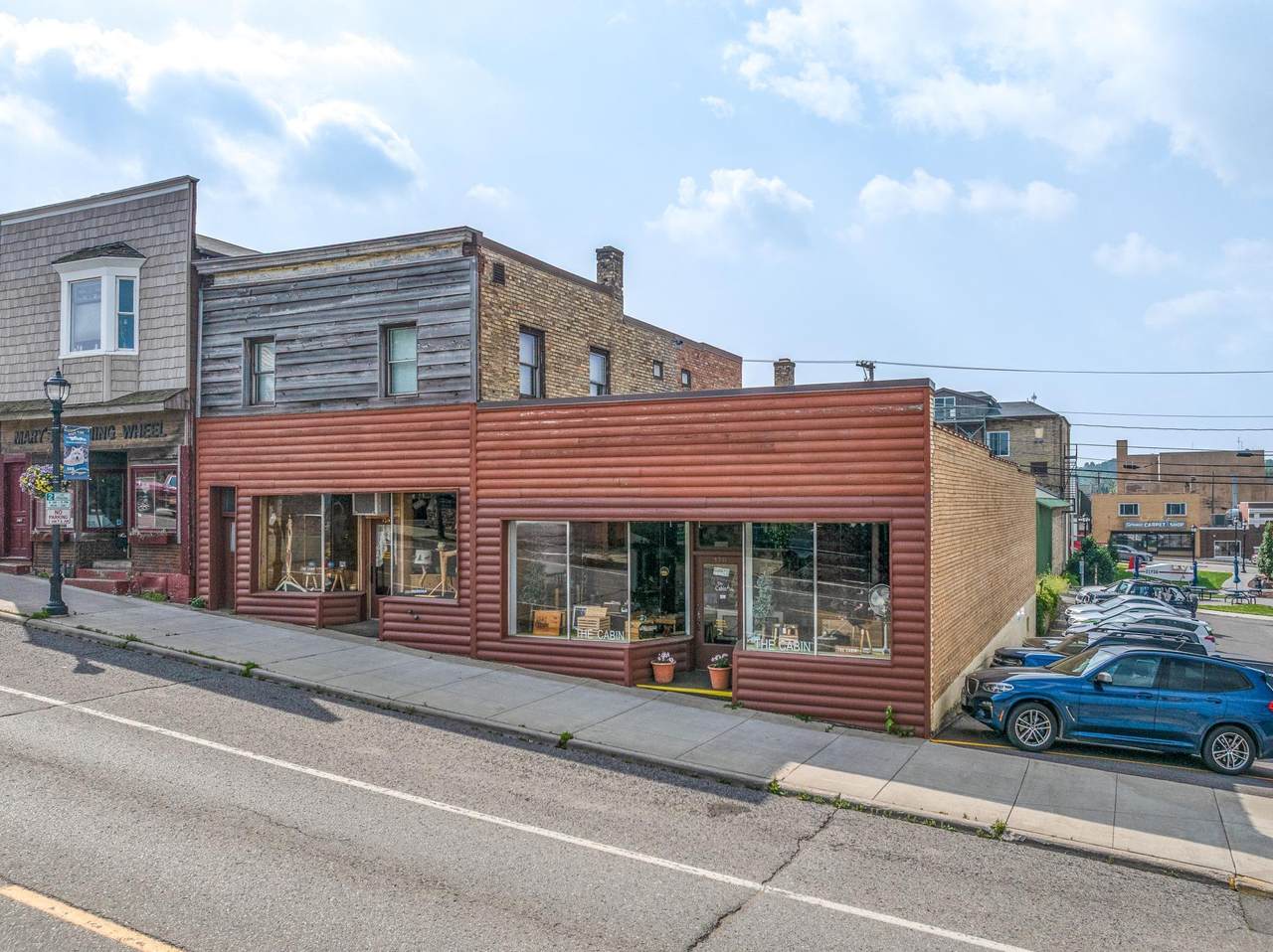 120 Sheridan Street - Photo 1