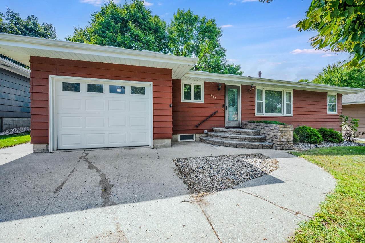 453 17th Street - Photo 1