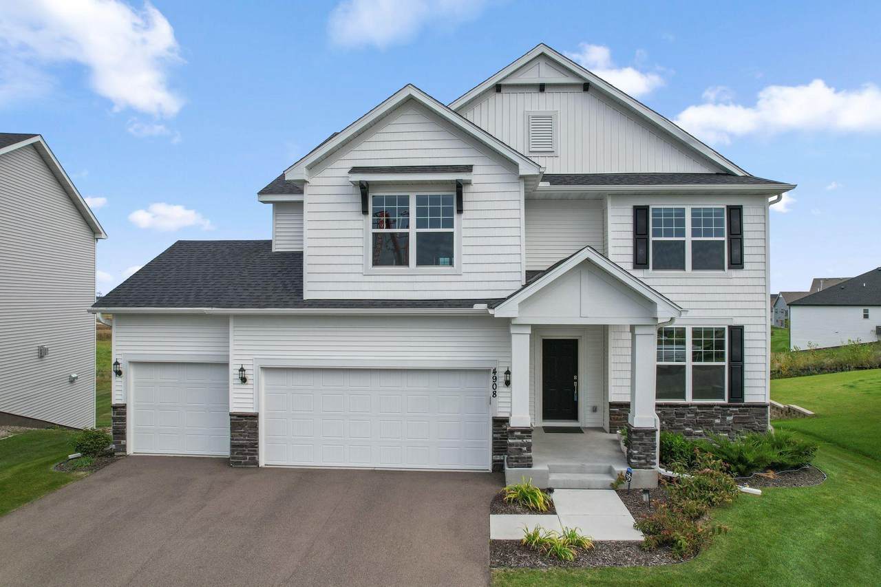 4908 Jamocha Avenue - Photo 1