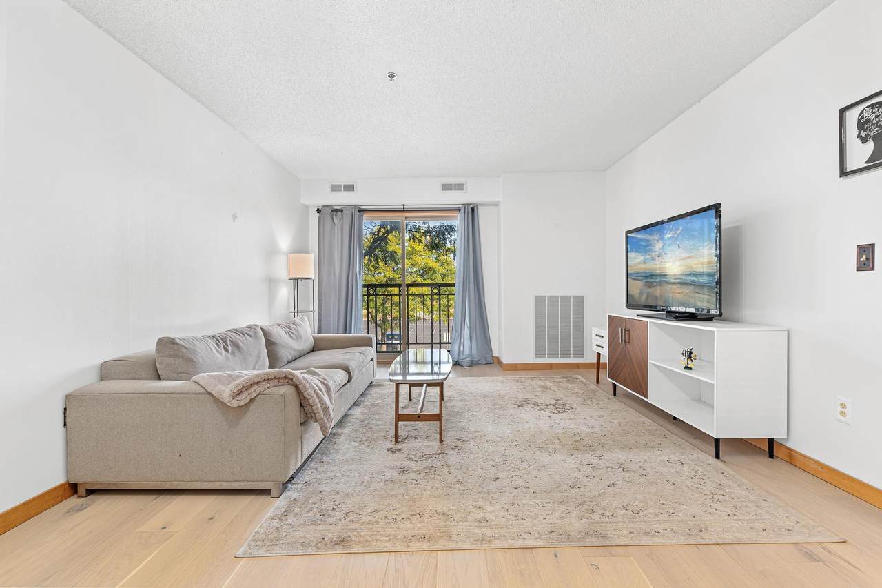 4845 123rd Street - Photo 1