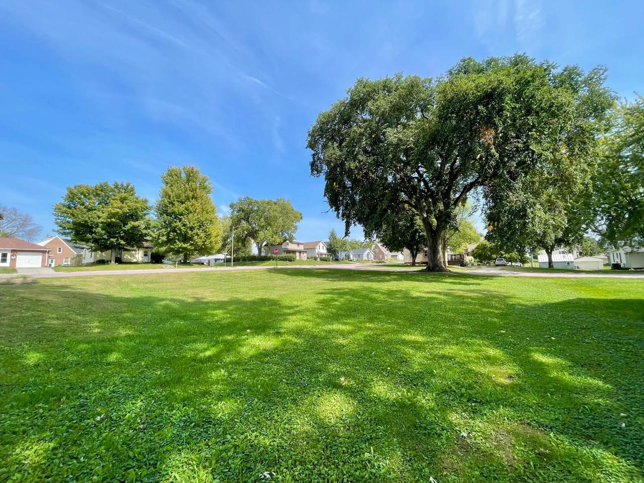 124 Park Avenue - Photo 1