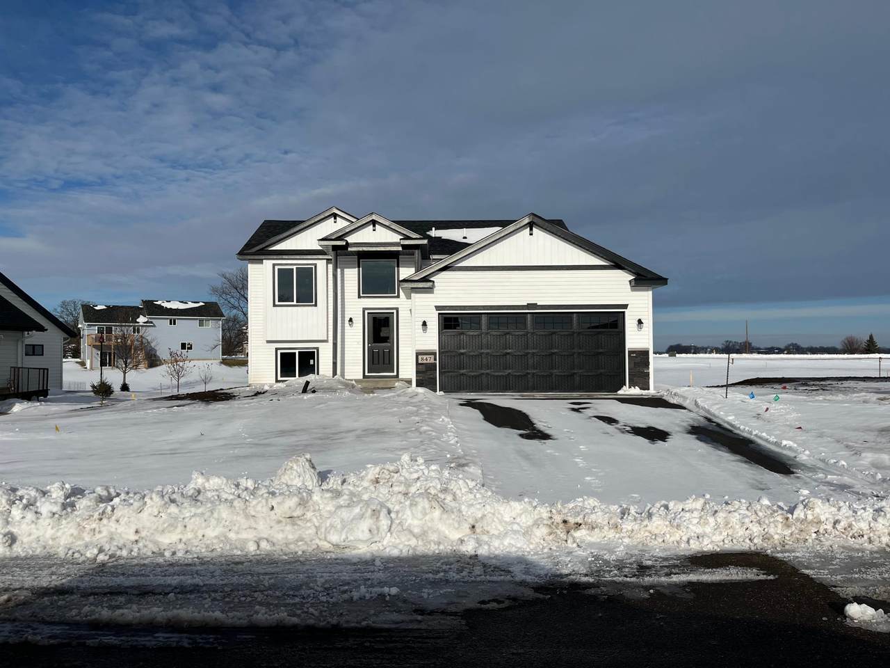 847 Walnut Avenue - Photo 1