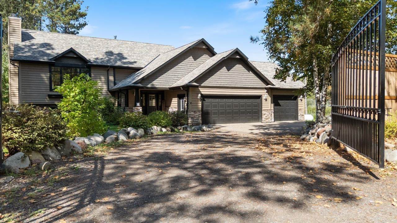 1435 Heather Lane - Photo 1