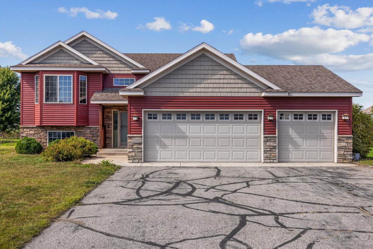 605 9th Avenue - Photo 1