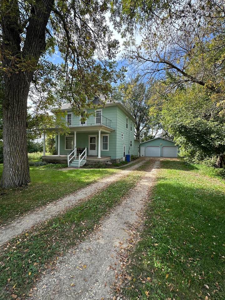 102 Buckingham Street - Photo 1