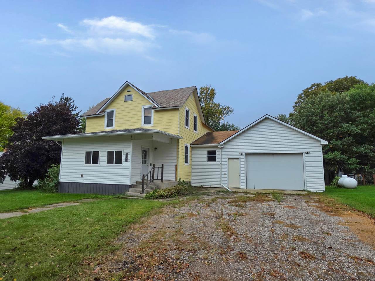 118 4th Avenue - Photo 1