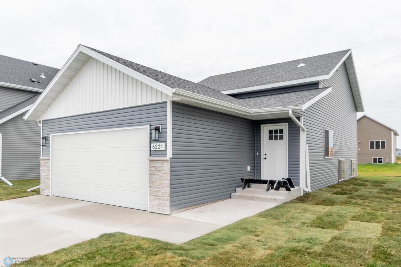 6224 86th Avenue - Photo 1