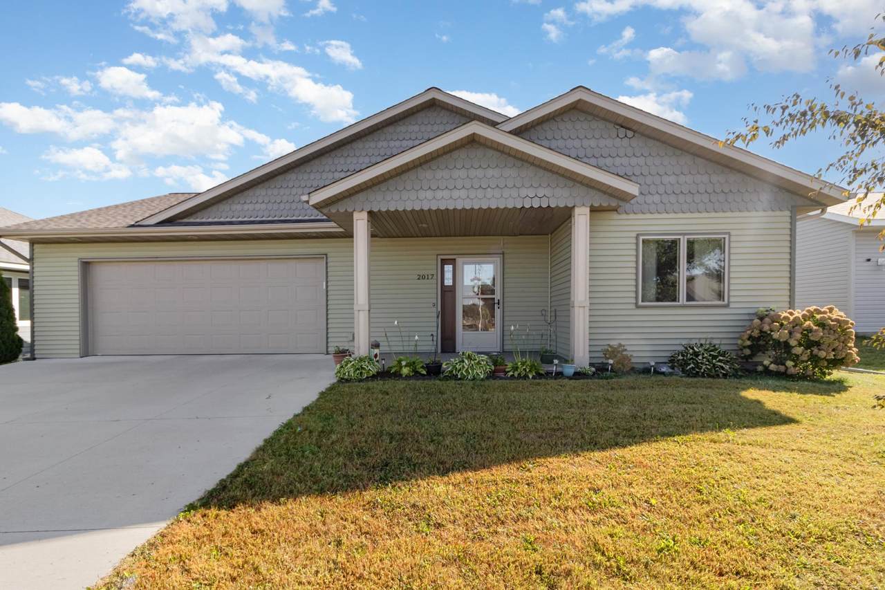 2017 Essler Drive - Photo 1