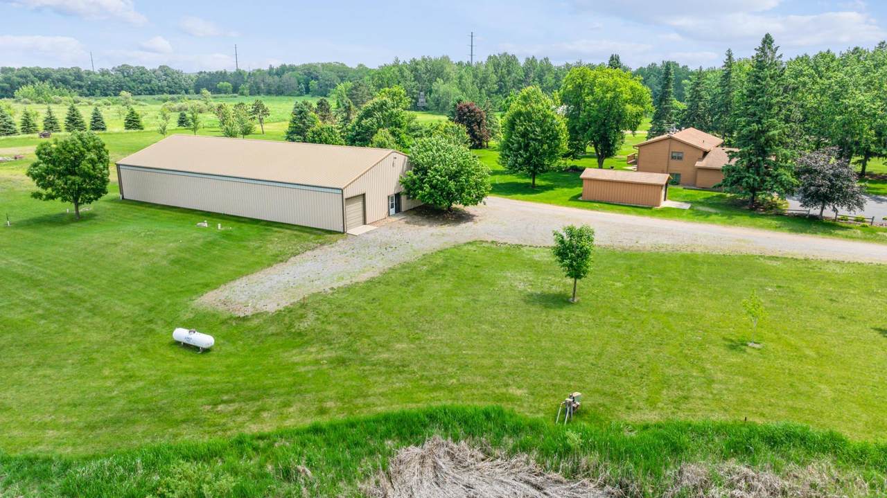 3922 County Road 136 - Photo 1