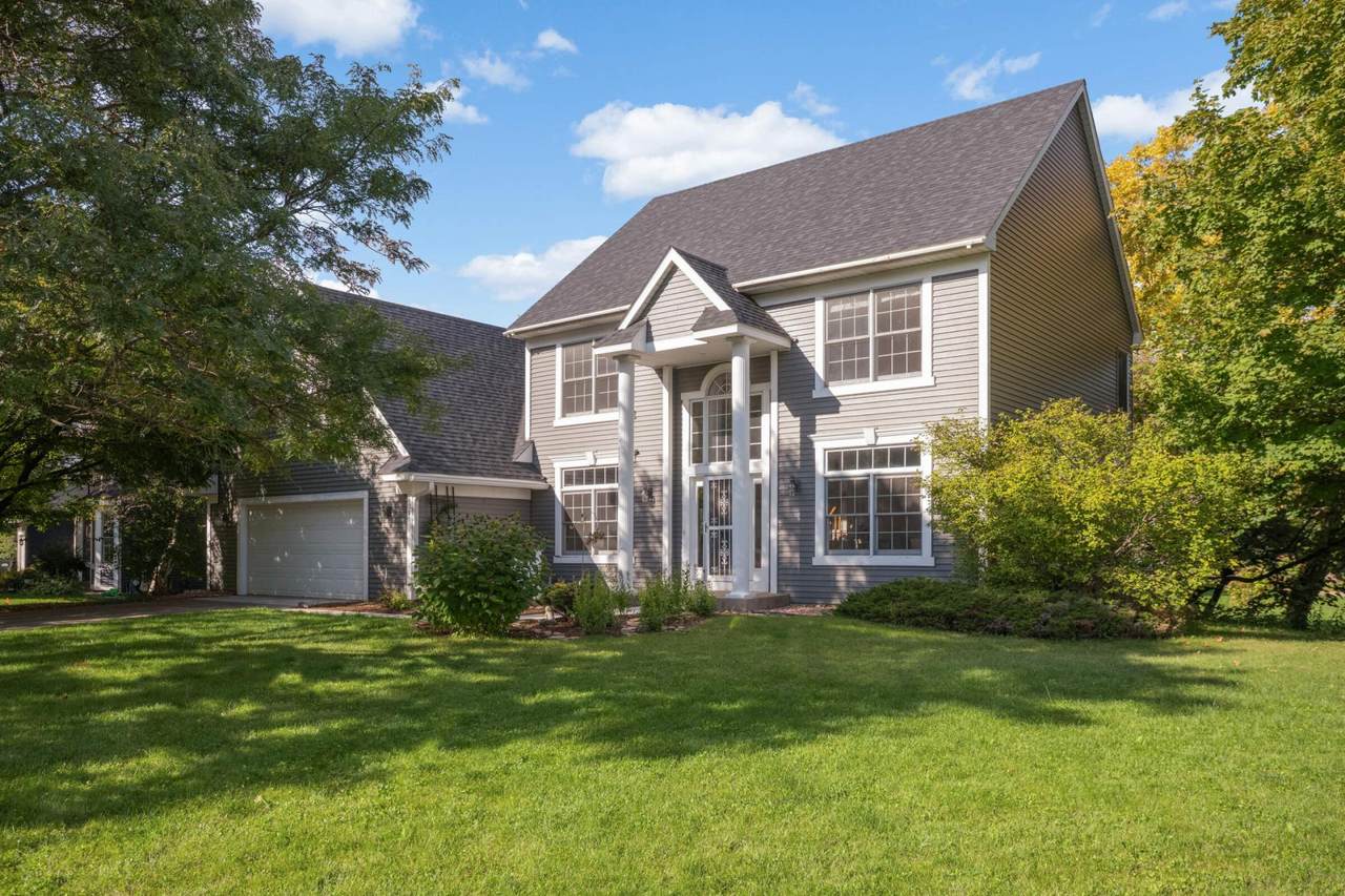 4080 Camberwell Drive - Photo 1