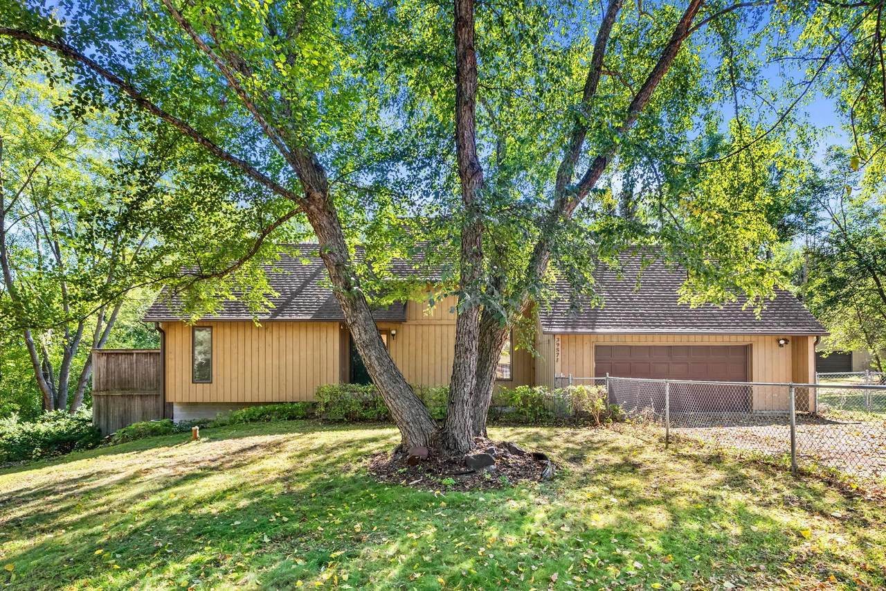 39571 Homestead Avenue - Photo 1