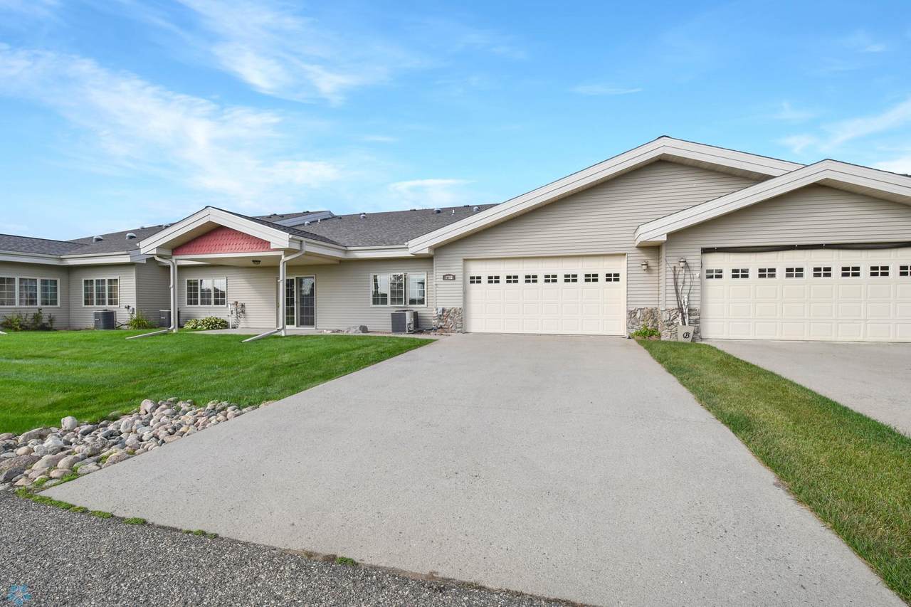 1752 Brainard Boulevard - Photo 1