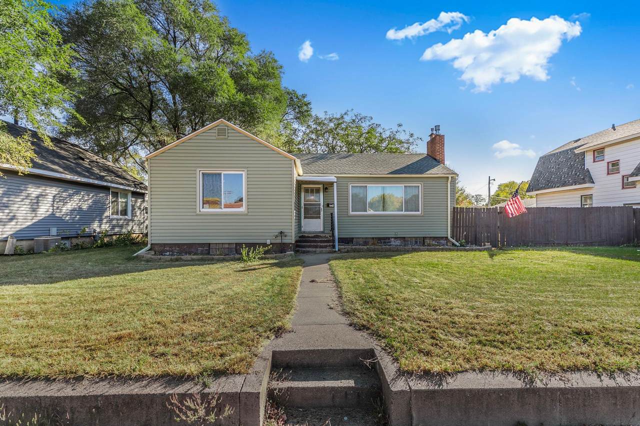 234 33rd Avenue - Photo 1