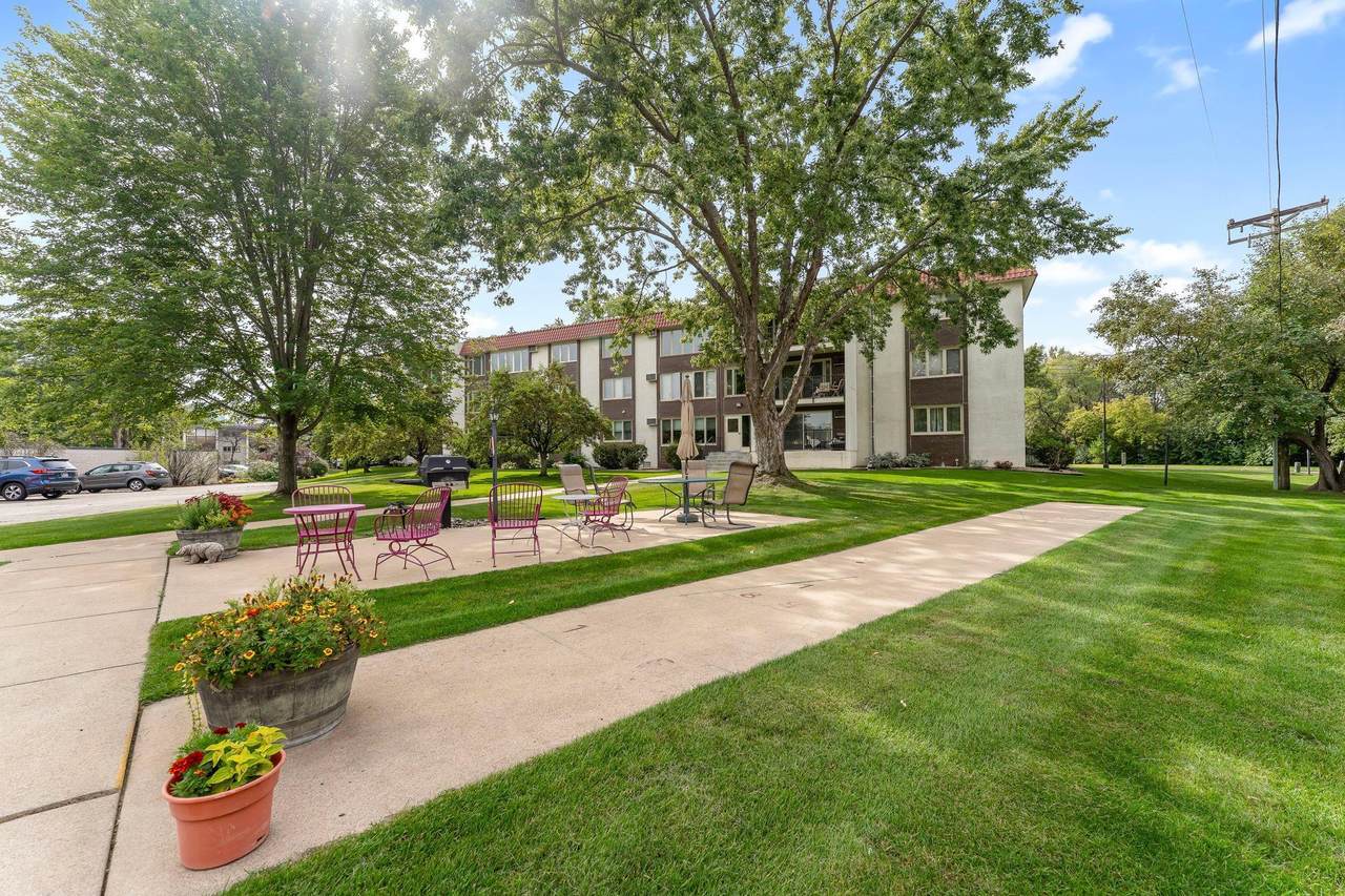 4401 Parklawn Avenue - Photo 1