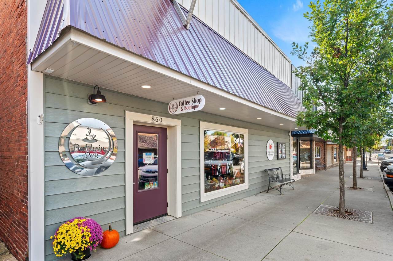 860 Main Street - Photo 1