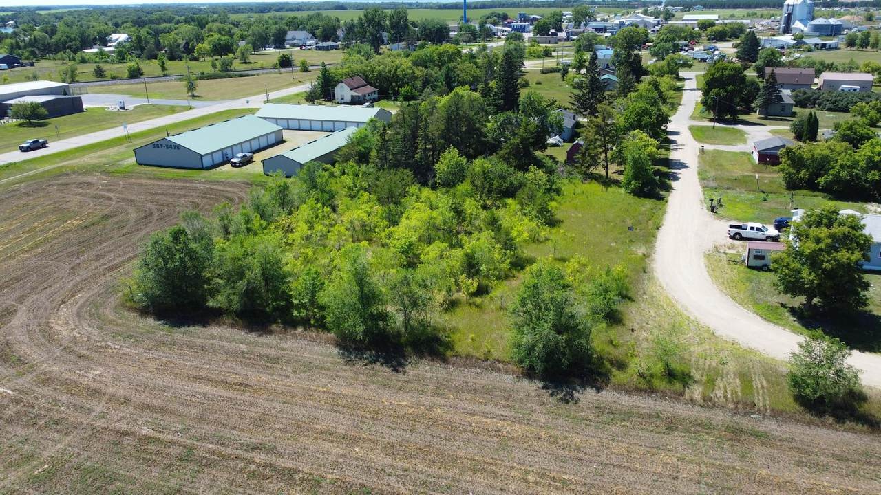 207 China Street - Photo 1