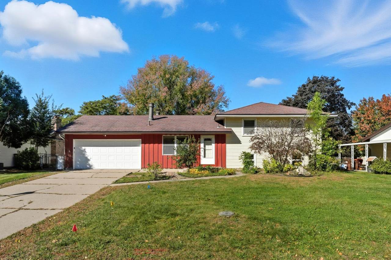 8458 Ivywood Avenue - Photo 1