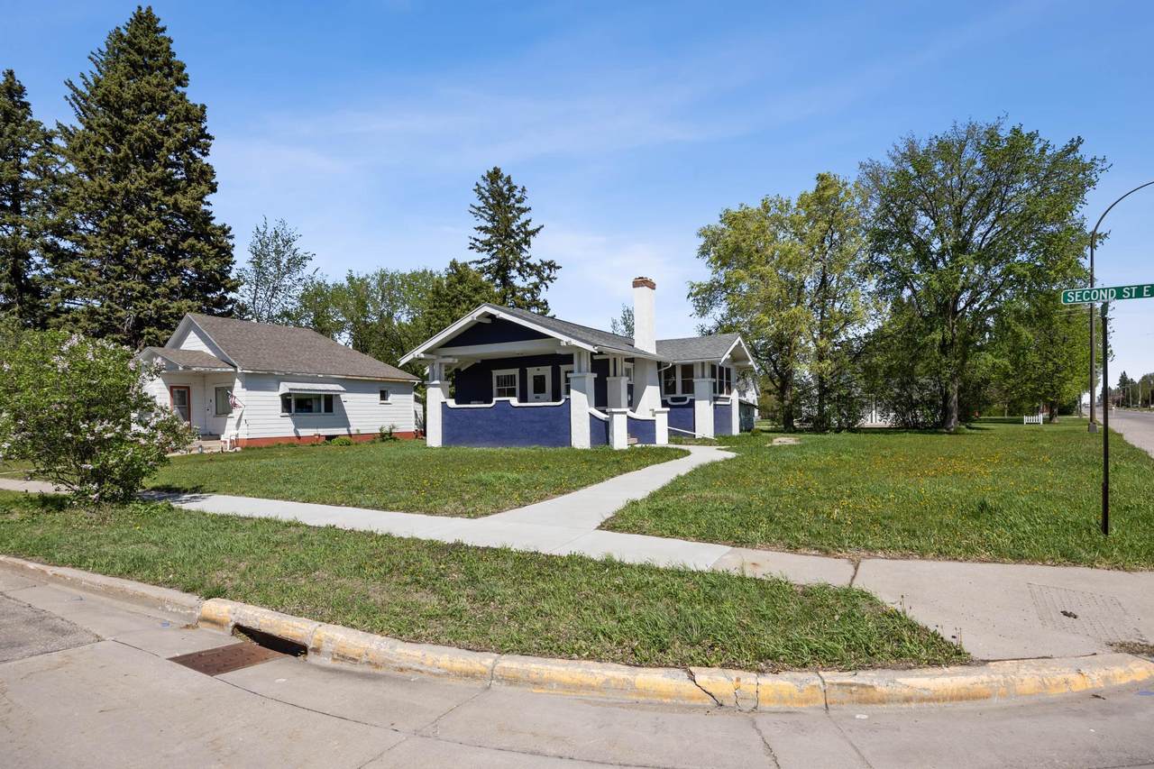 12 2nd Street - Photo 1