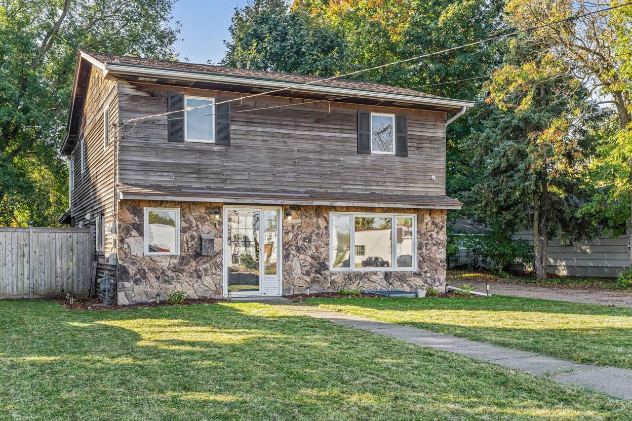 5249 Main Street - Photo 1