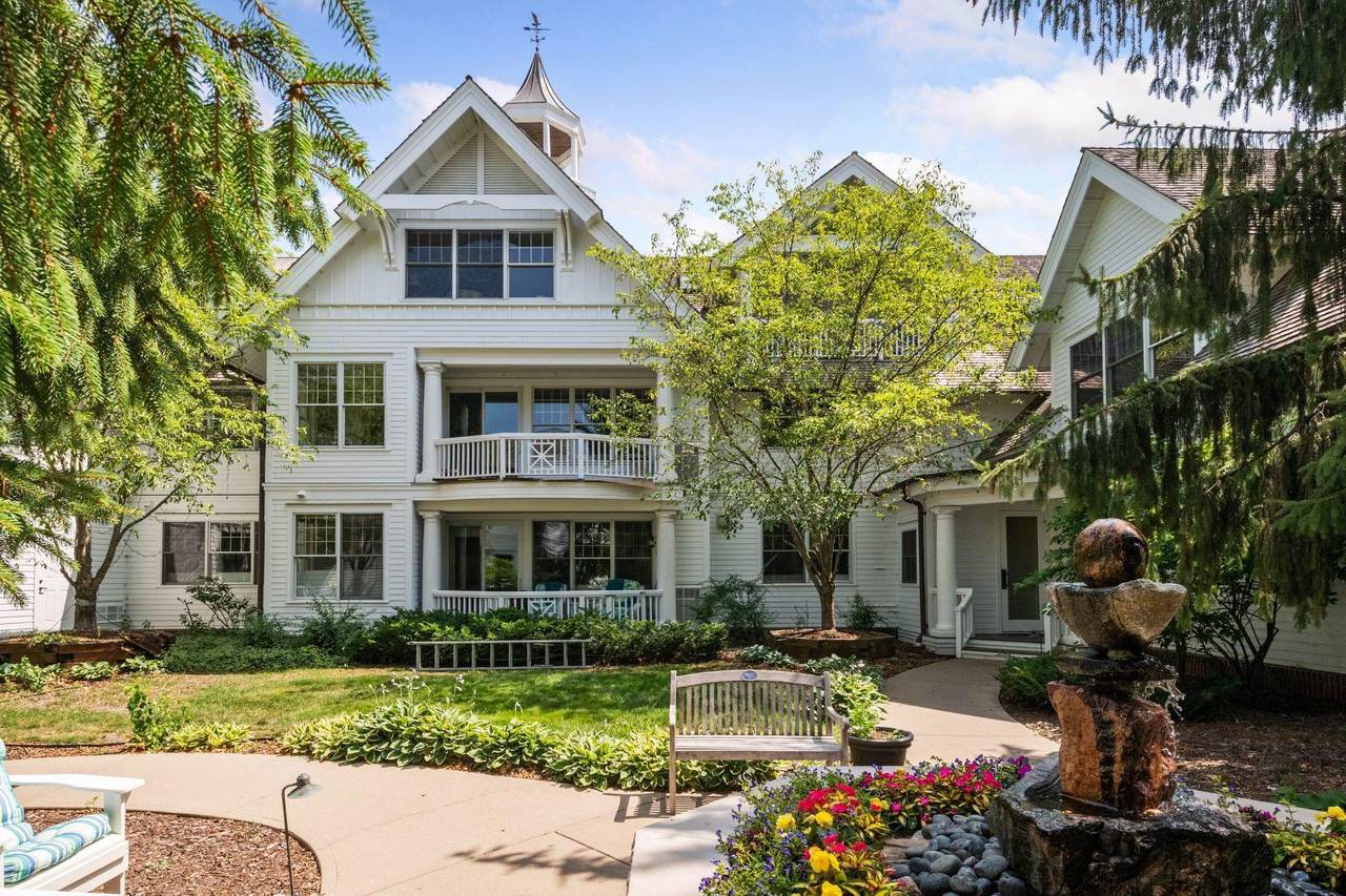 205 Mill Street - Photo 1