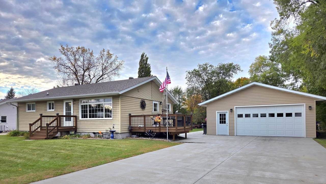 801 3rd Avenue - Photo 1