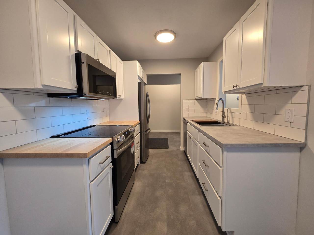 2005 122nd Street - Photo 1