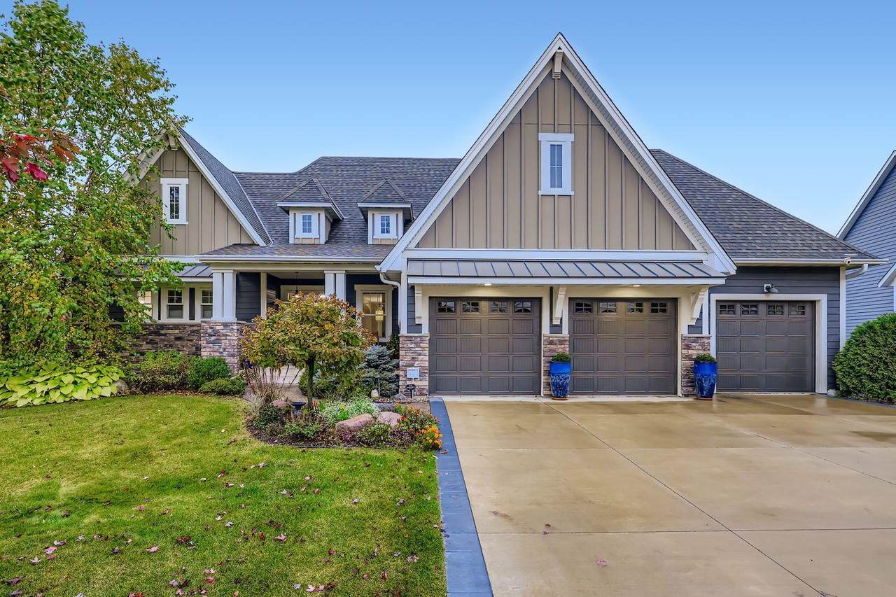 5676 Garden Drive - Photo 1