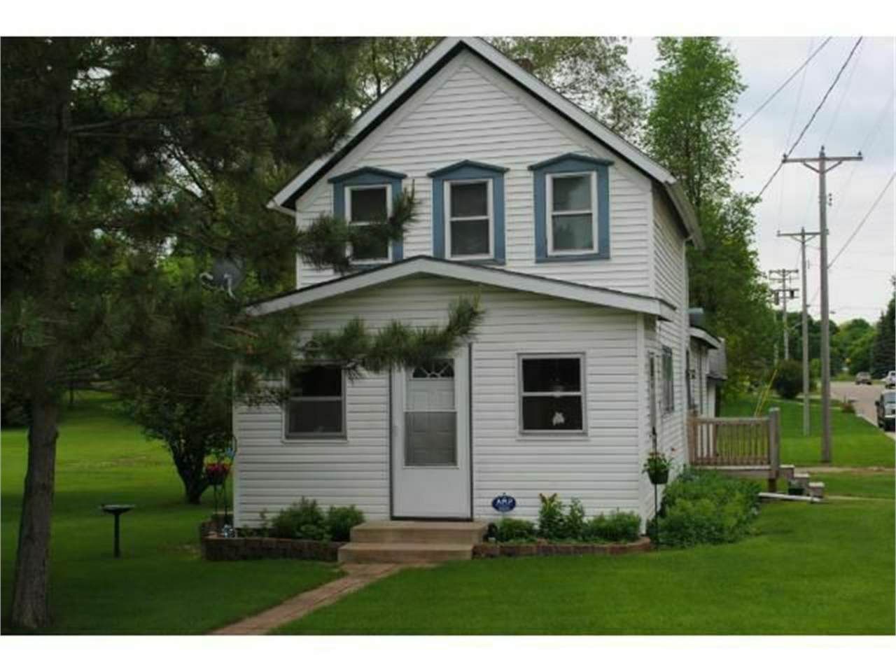 133 Ash Street - Photo 1