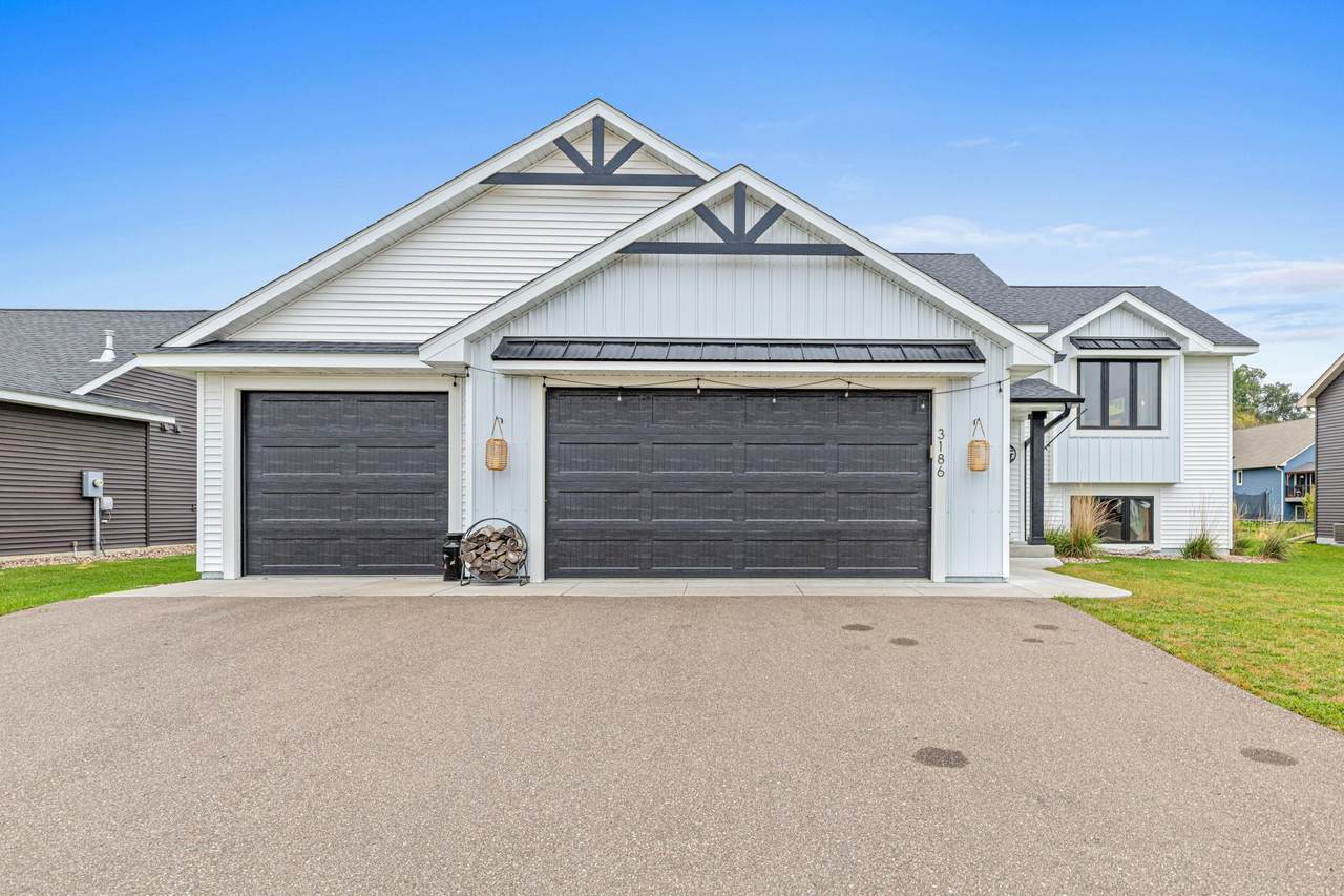 3186 Kingston Street - Photo 1