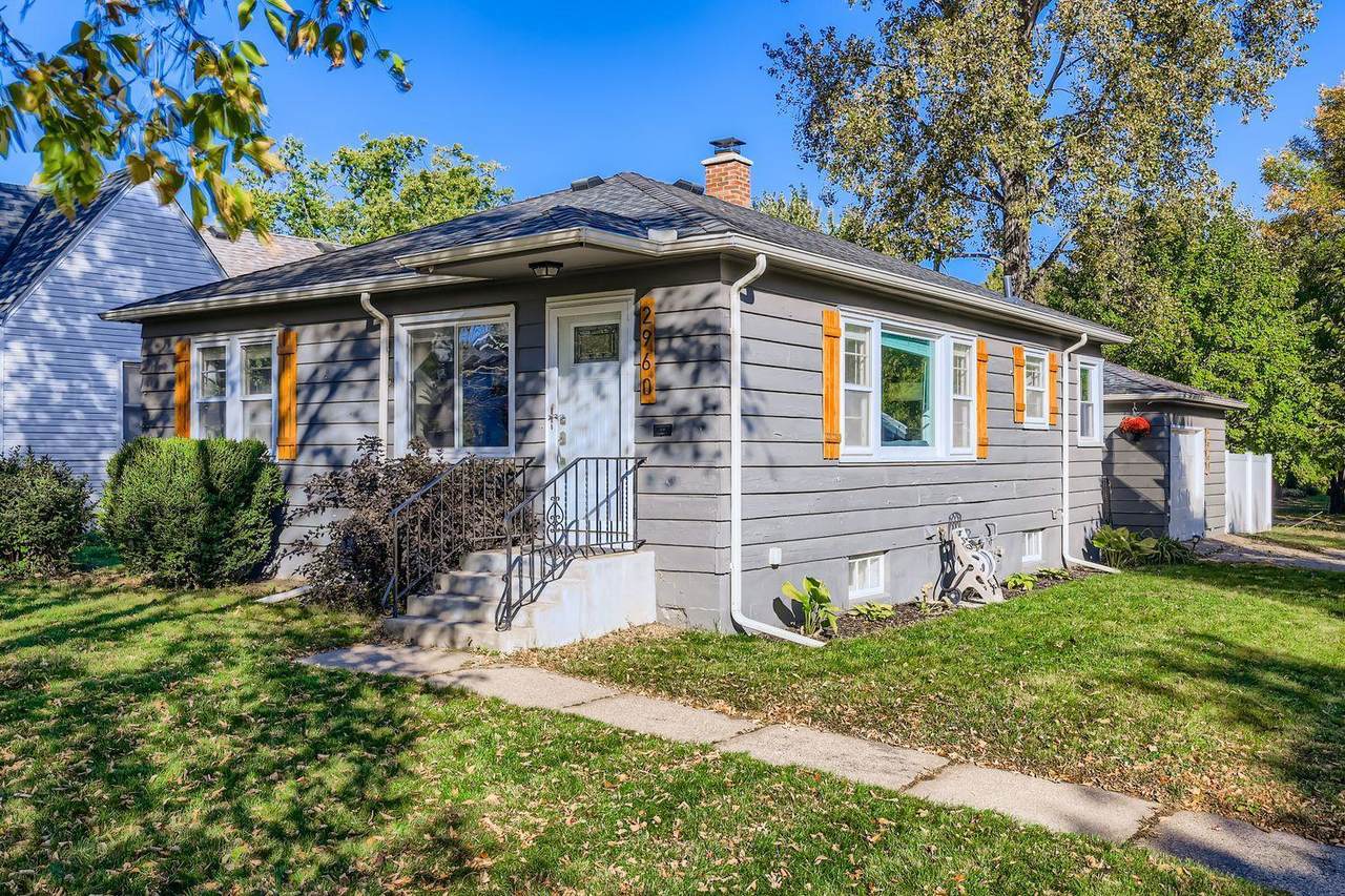 2960 Zarthan Avenue - Photo 1