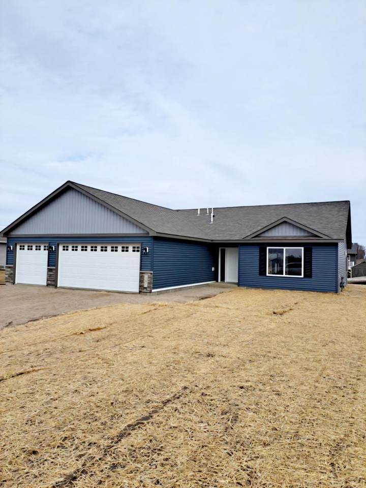 630 Cedar Ridge Avenue - Photo 1