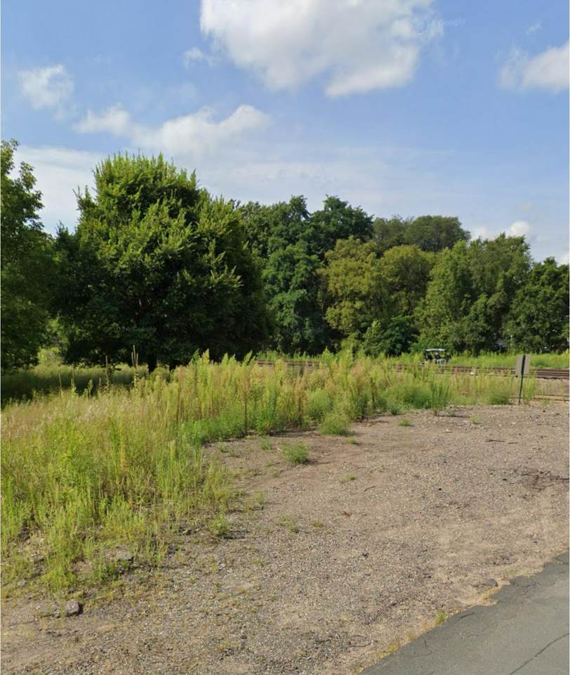 40 Main Street - Photo 1