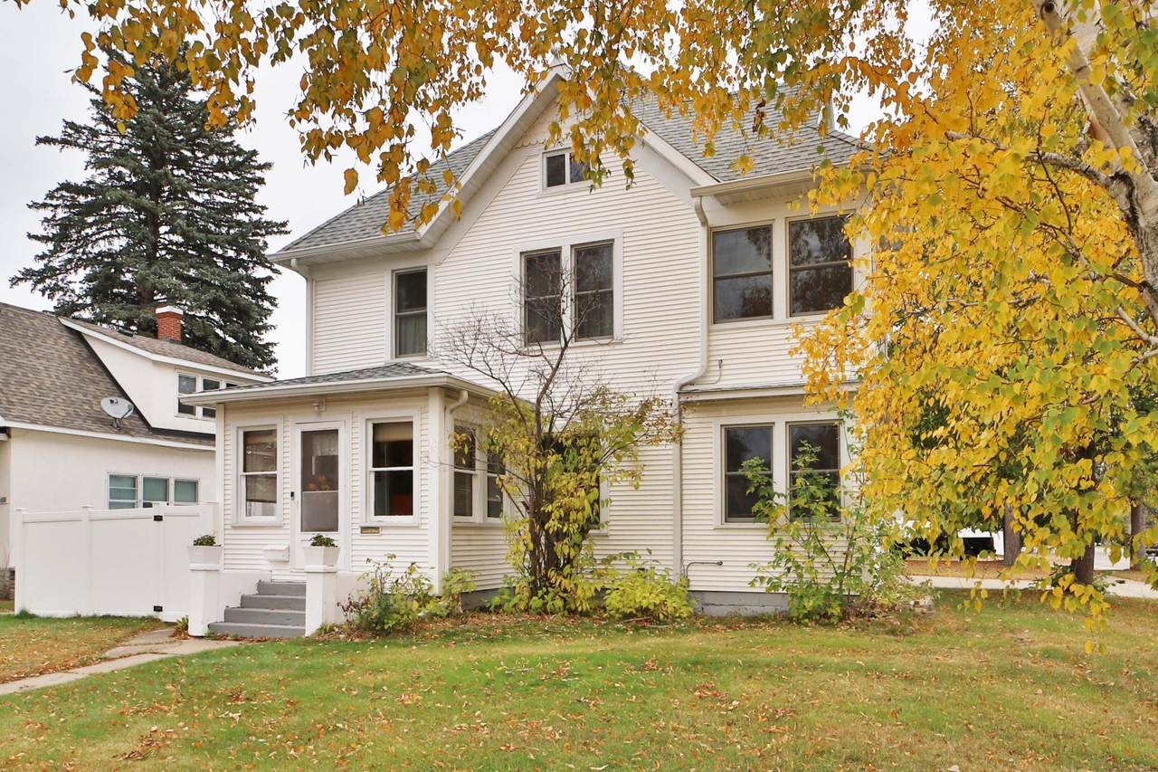 721 7th Street - Photo 1