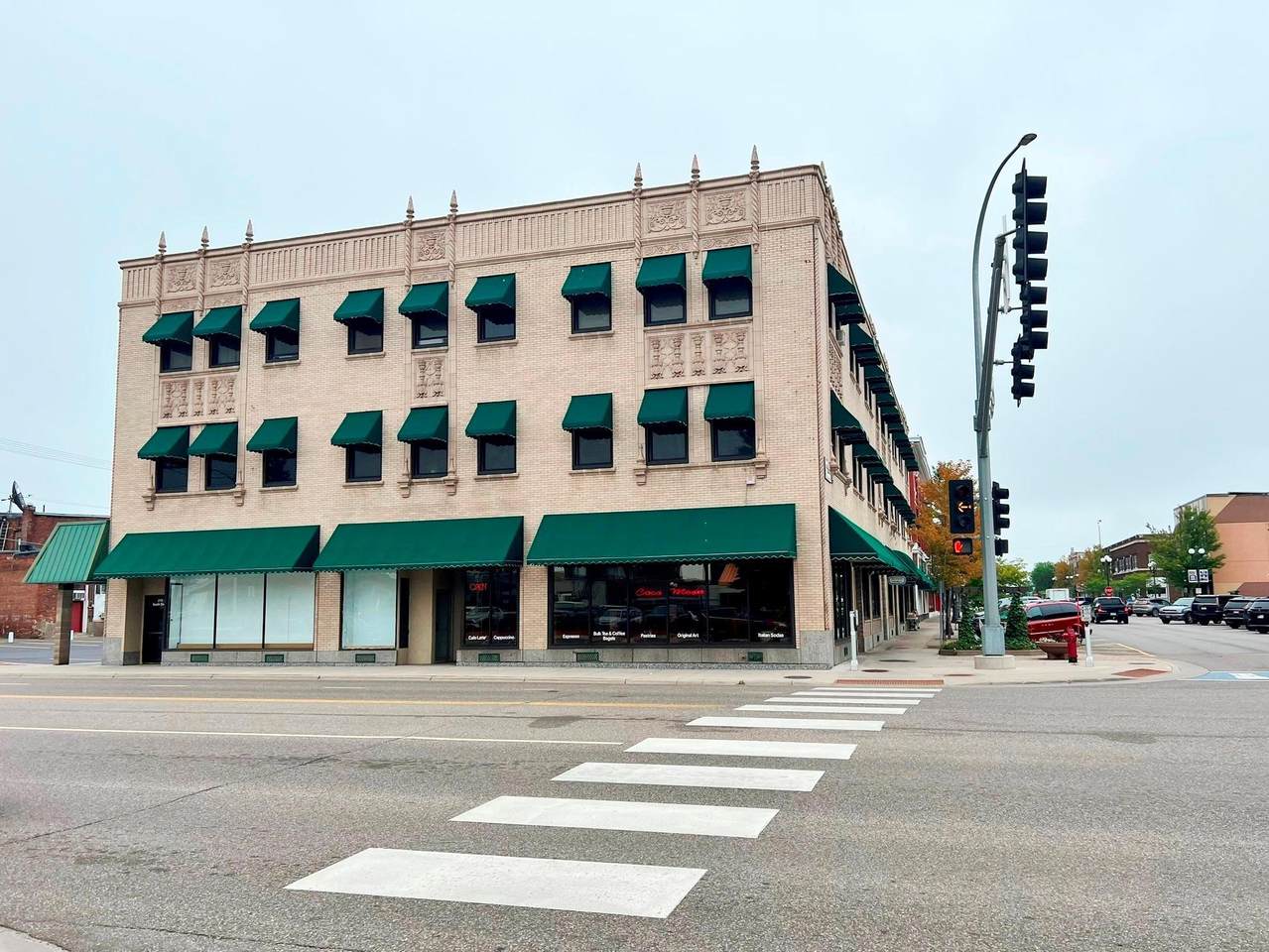 605 Laurel Street - Photo 1