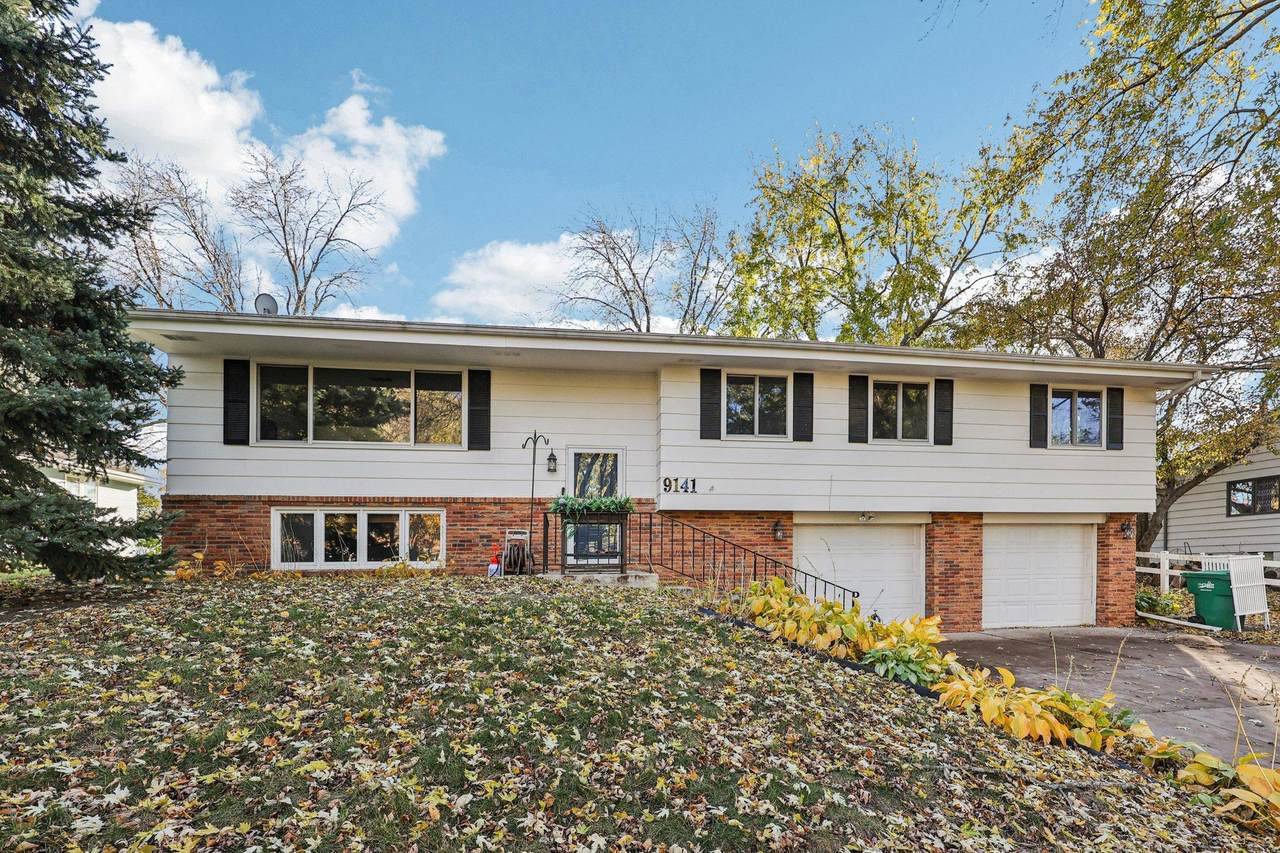 9141 35th Avenue - Photo 1