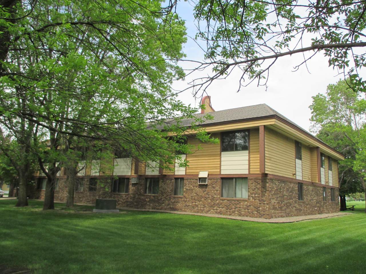 701 7th Street - Photo 1