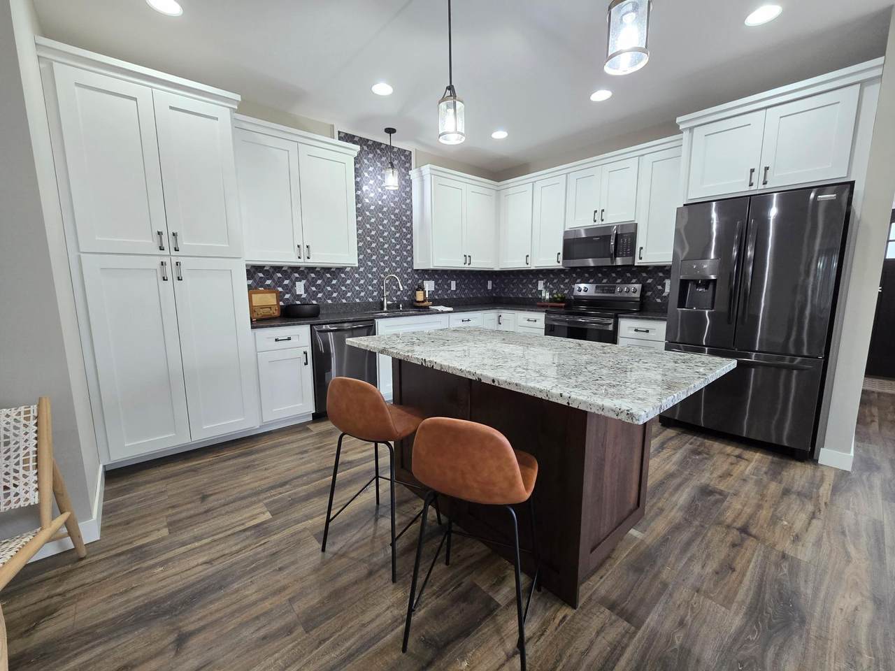 https://bt-photos.global.ssl.fastly.net/northstar/1280_boomver_1_6815522-2.jpg